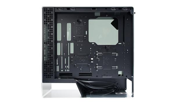 InWin 905 E-ATX Mid Tower with OLED Display Gaming Chassis 7 InWin 905 E-ATX Mid Tower with OLED Display Gaming Chassis - Image 7