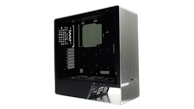 InWin 905 E-ATX Mid Tower with OLED Display Gaming Chassis 3 InWin 905 E-ATX Mid Tower with OLED Display Gaming Chassis - Image 3