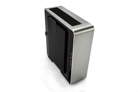 InWin Chopin Brushed Aluminium 150W PSU Silver Mini-ITX Desktop Chassis 3 InWin Chopin Brushed Aluminium 150W PSU Silver Mini-ITX Desktop Chassis - Image 3